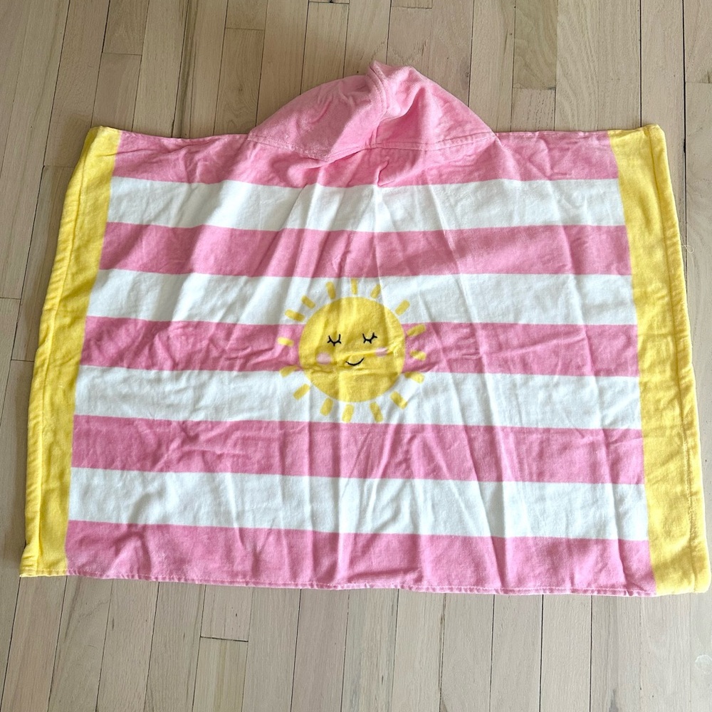 Pottery Barn Kids Hooded Towel with Sun Design - NEW w/o tags